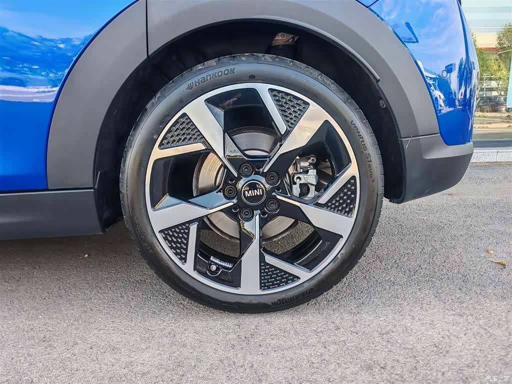 Mini Cooper, 2024 все фото