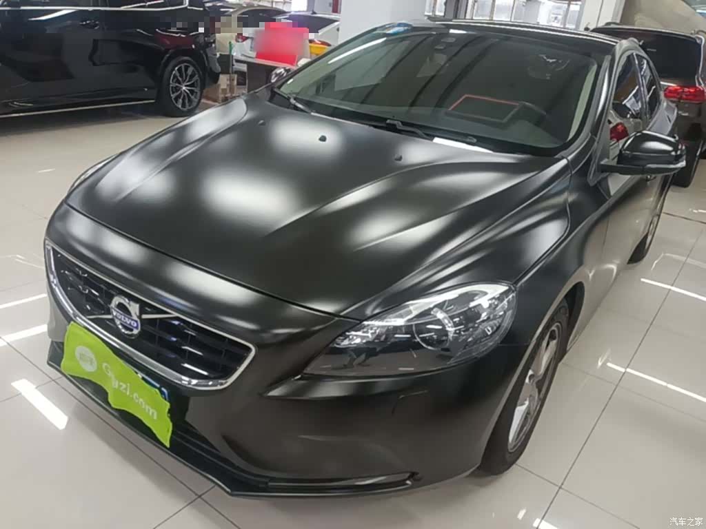 Volvo V40, 2016 1