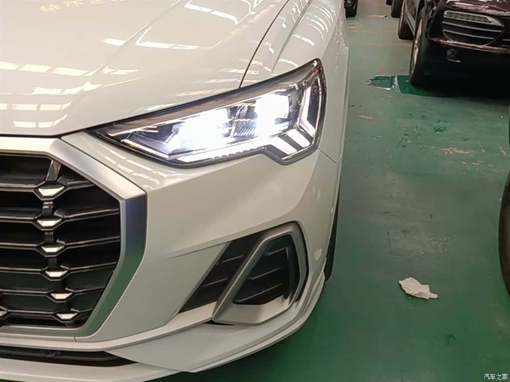 Audi Q3, 2021 24