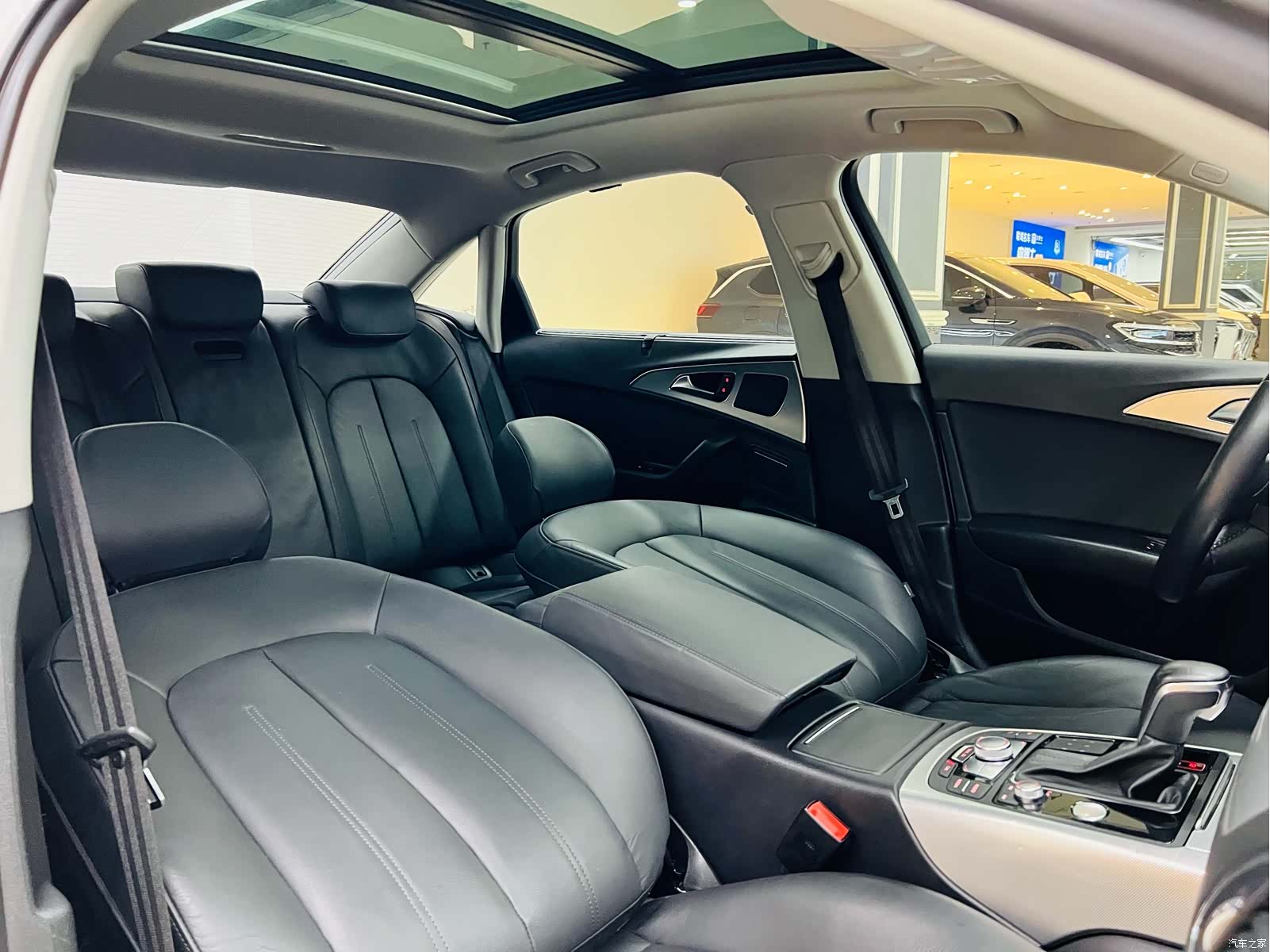 Audi A6L, 2017 13