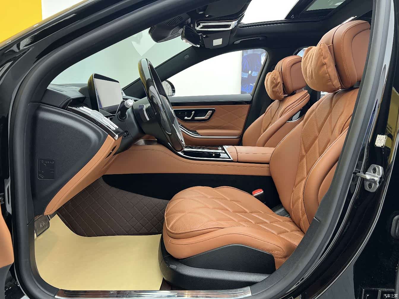 Maybach S-Class, 2022 4