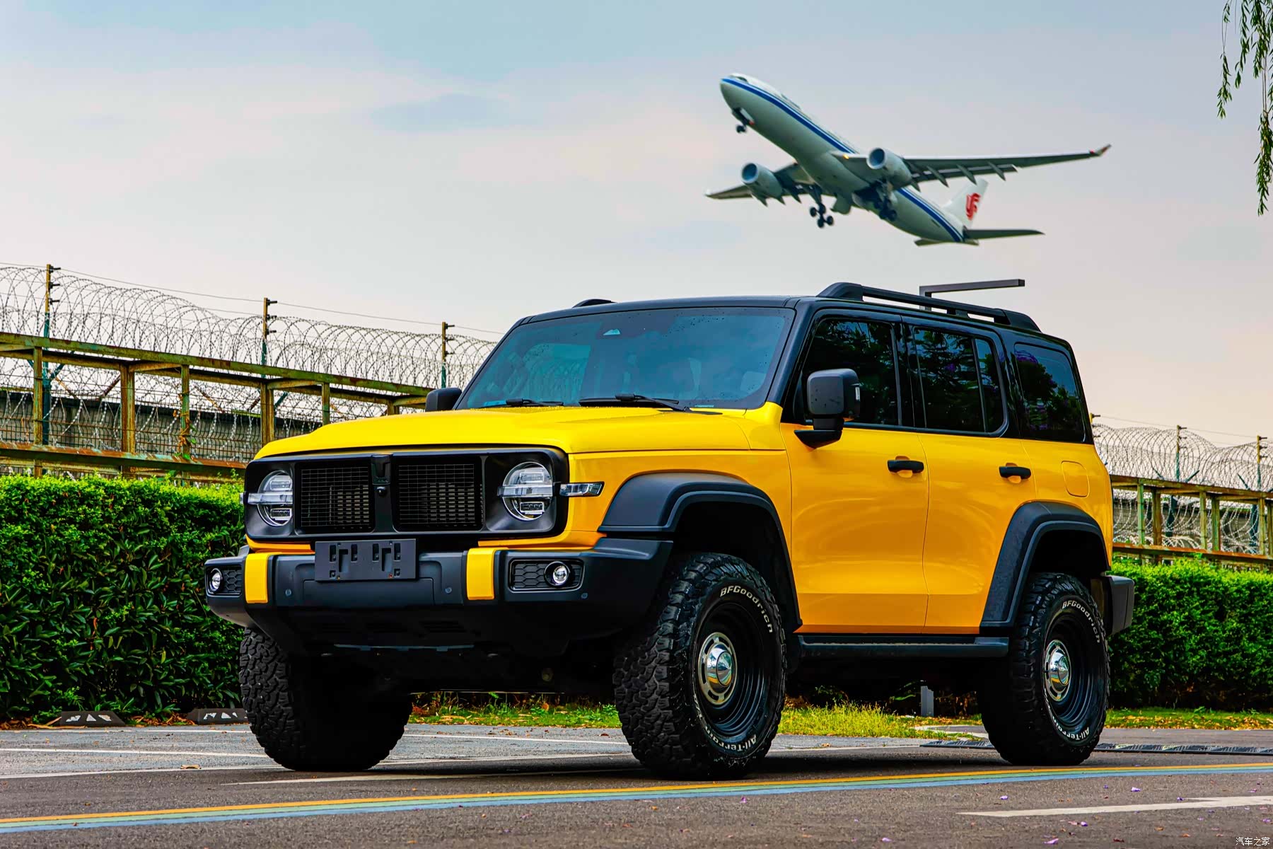 Tank 300