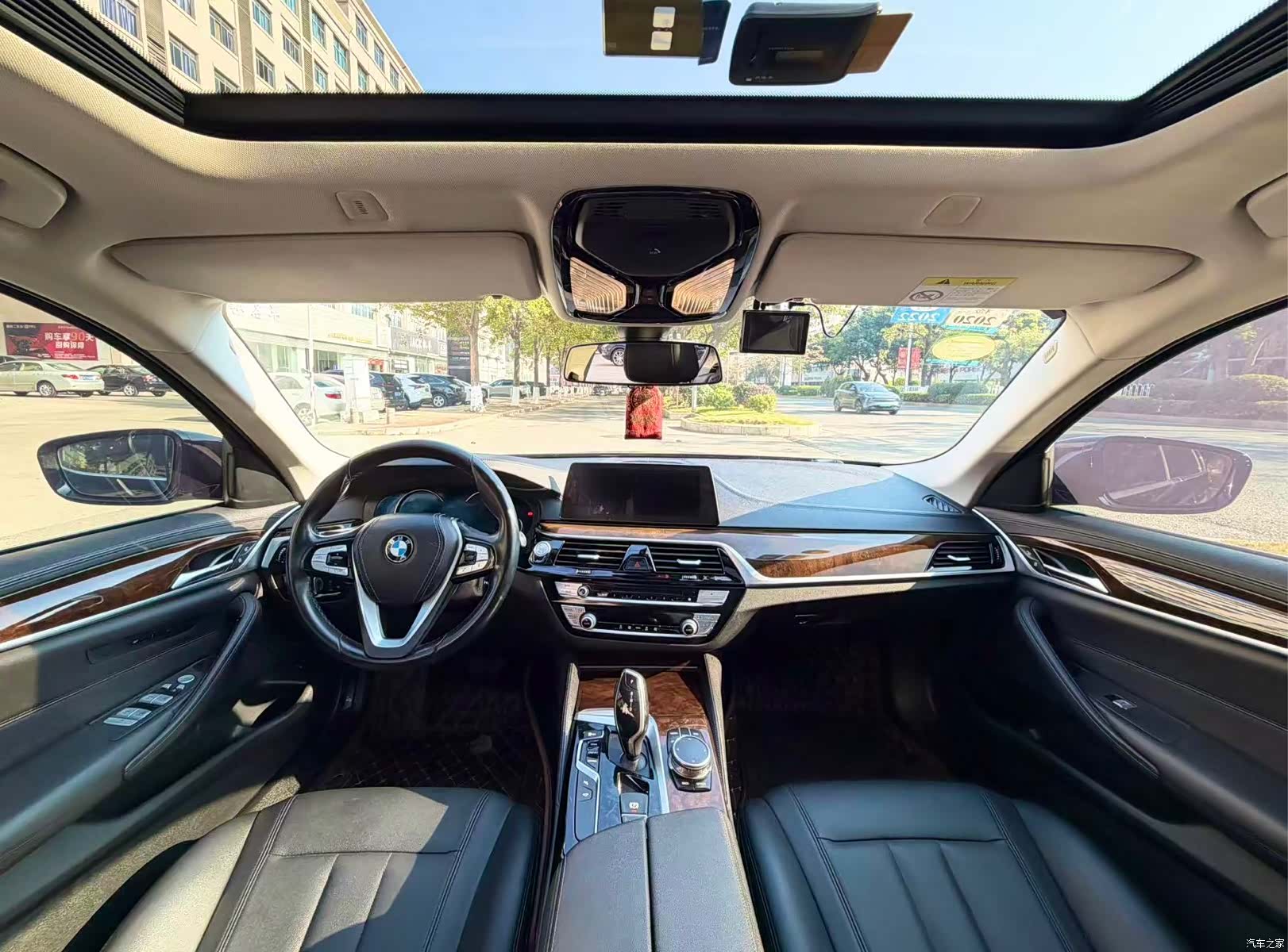 BMW 5 Series, 2018 6