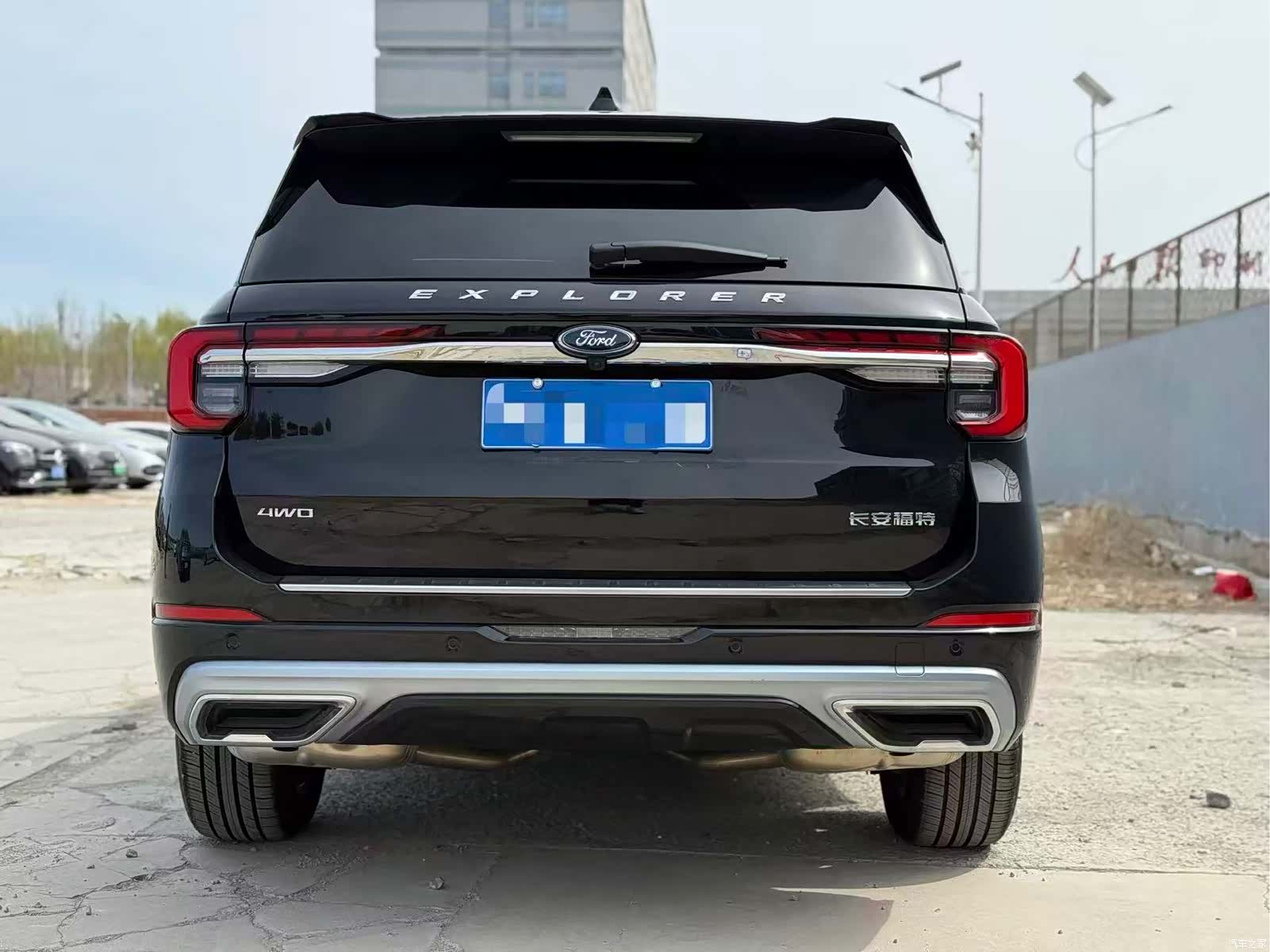 Ford Explorer, 2024 6