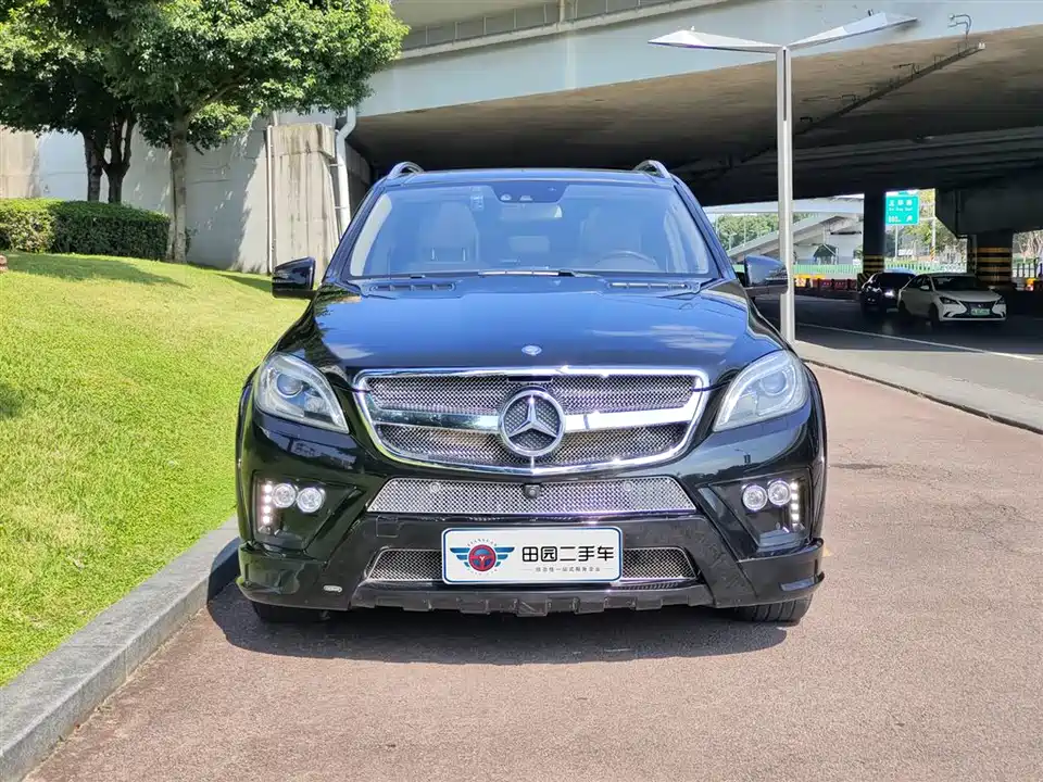 Mercedes-Benz M class