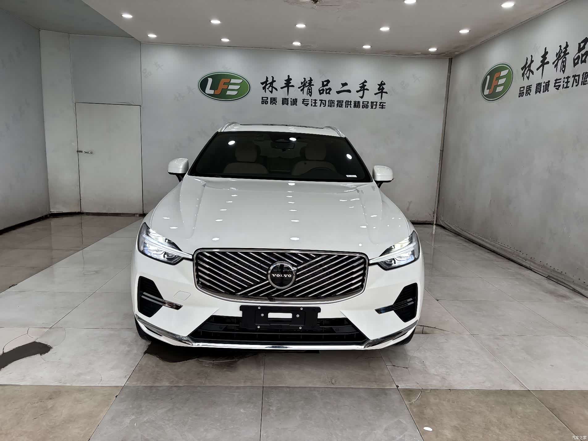 Volvo XC60, 2025 3