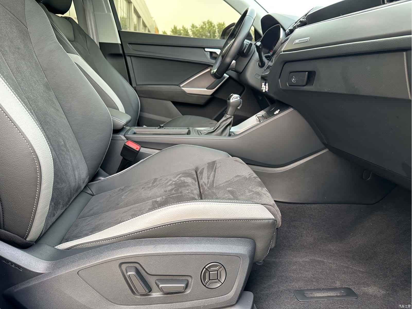 Audi Q3, 2022 6