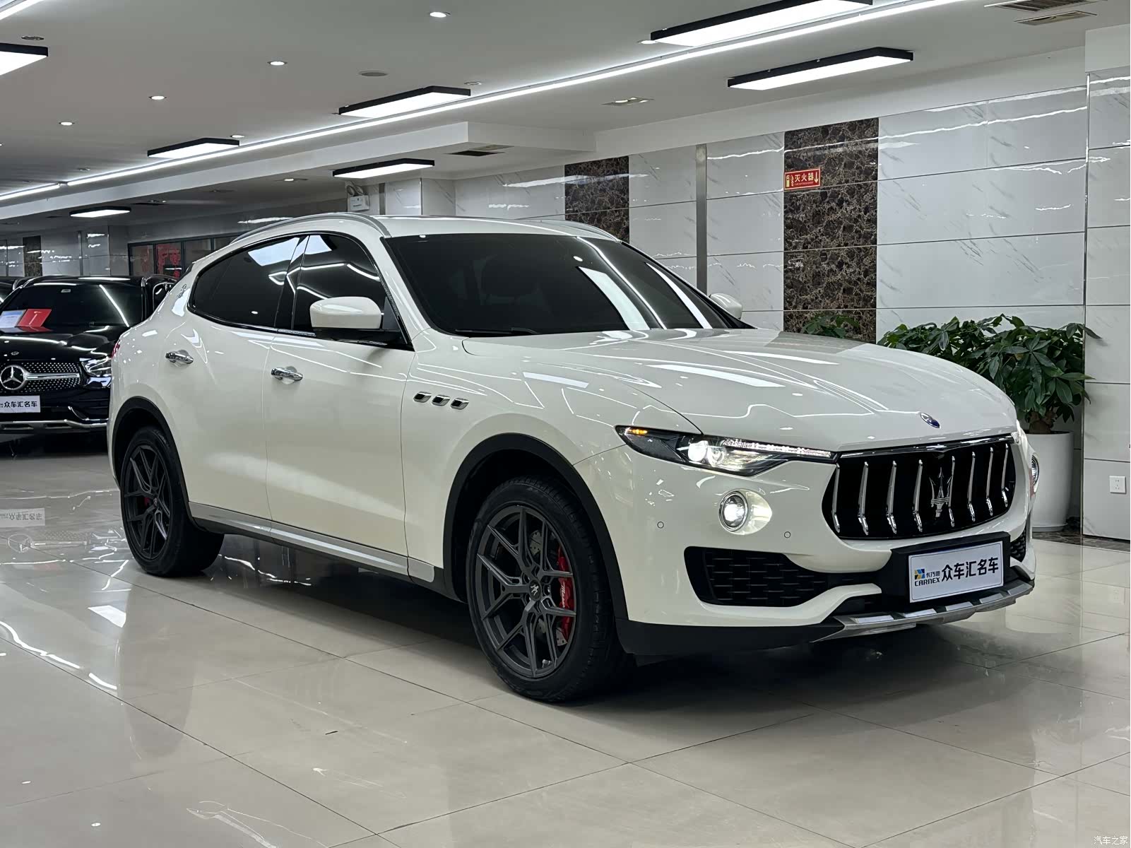 Maserati Levante, 2018 3