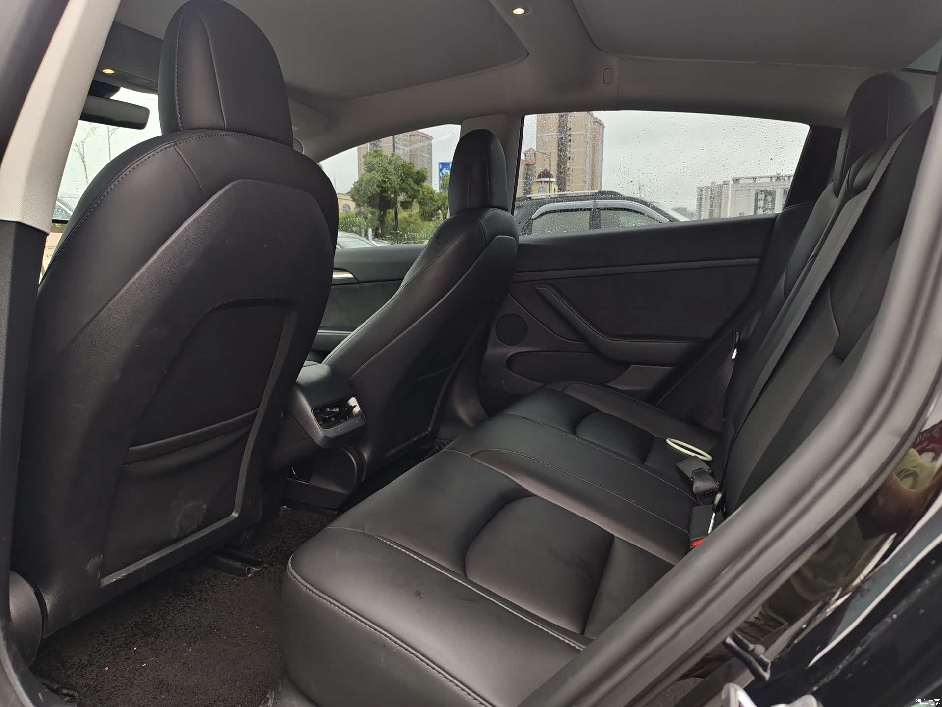 Tesla Model 3, 2023 7
