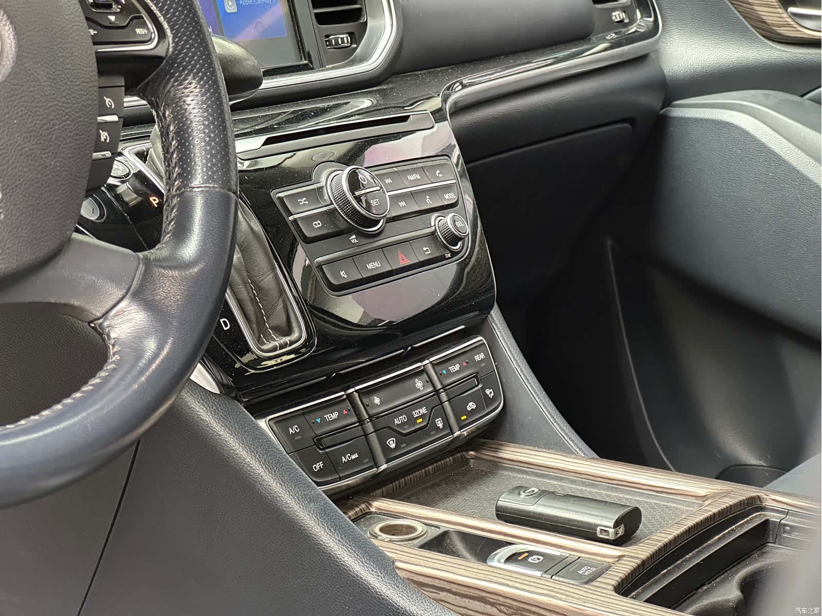 Trumpchi M8, 2020 12