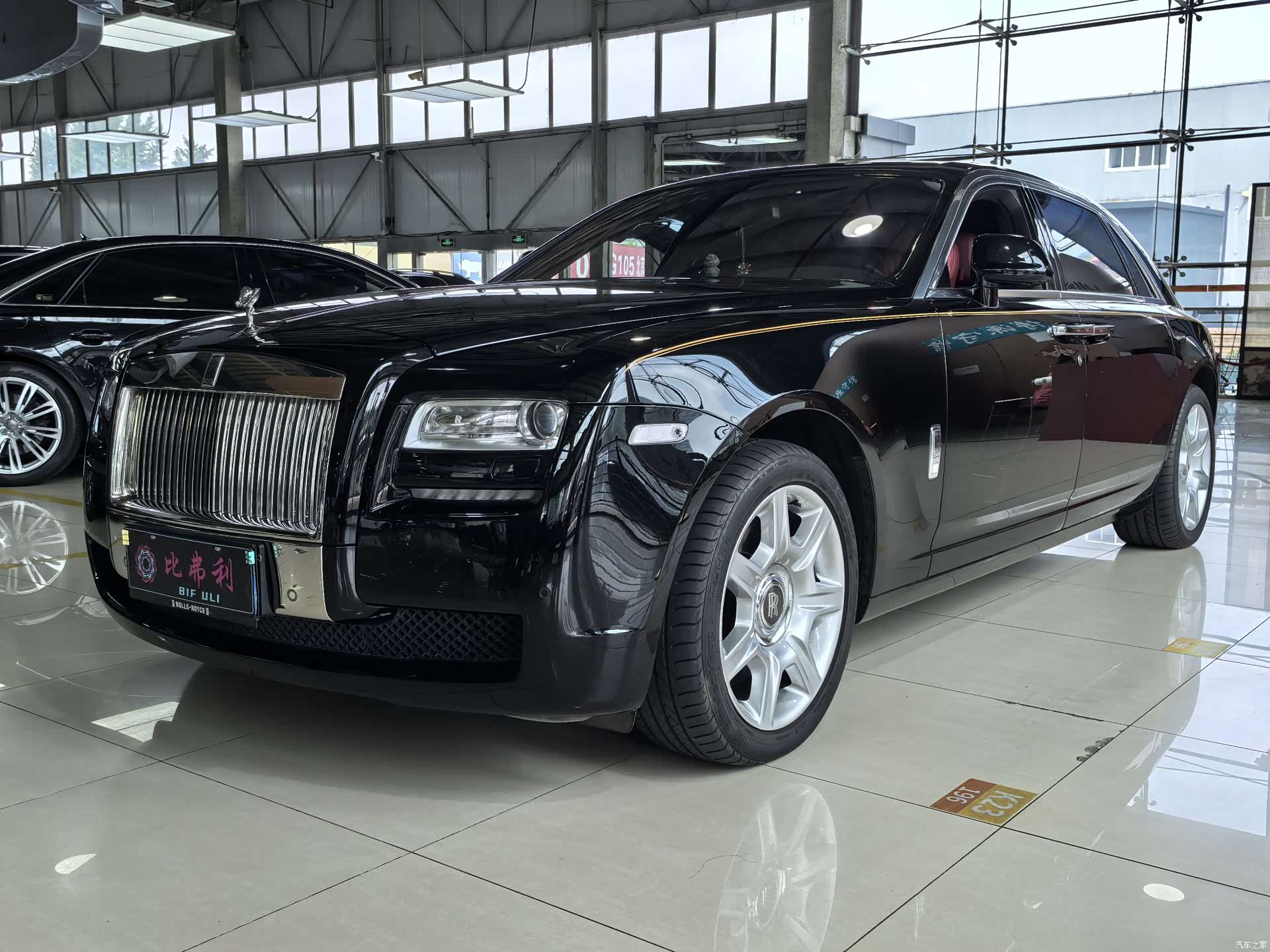 Rolls-Royce Ghost, 2015 1