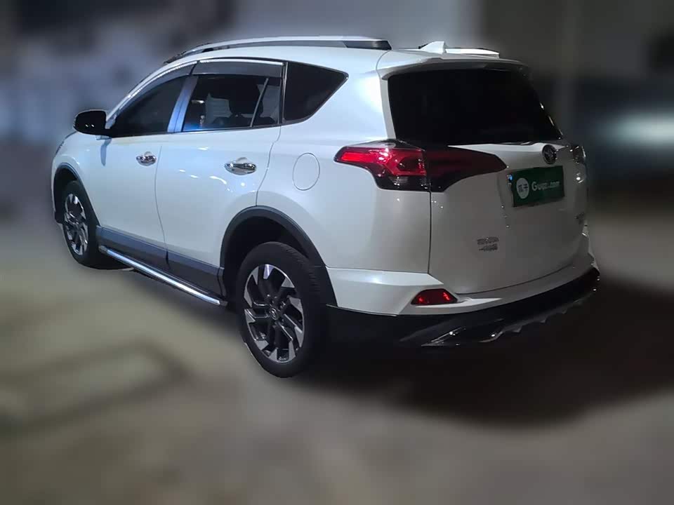 Toyota RAV4 Rongfang