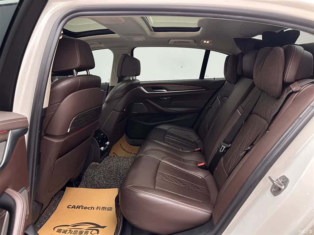 BMW 5 Series, 2020 9