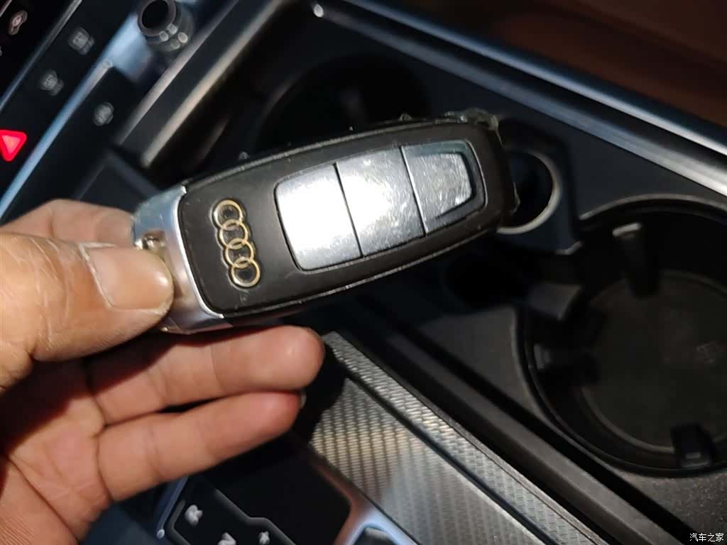 Audi A6L, 2019 17