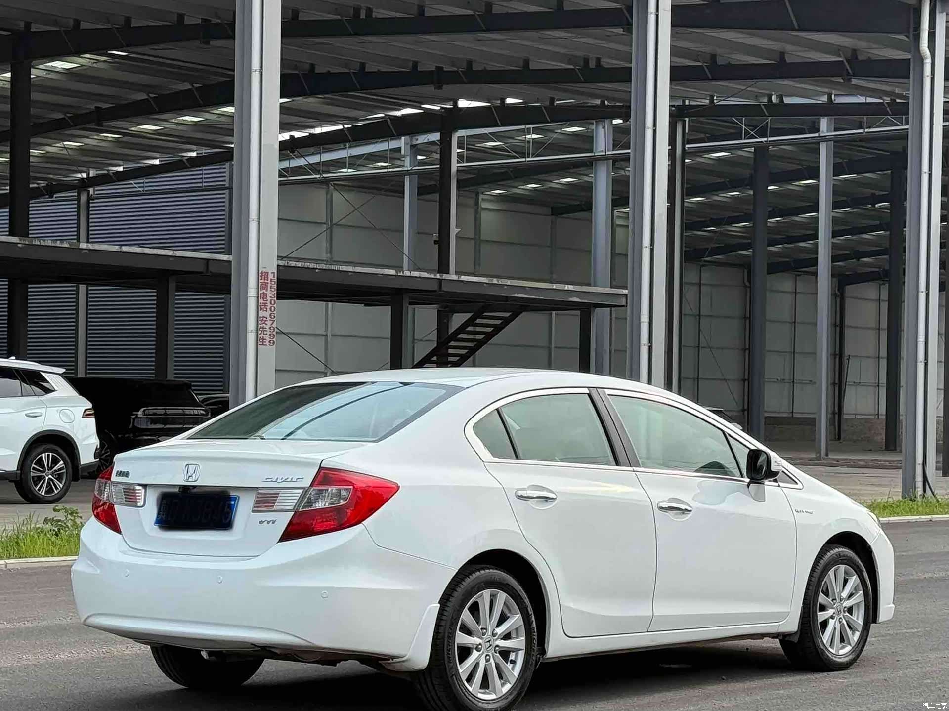Honda Civic, 2012 16