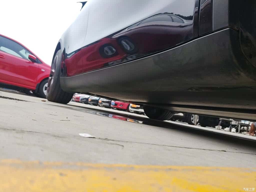 Tesla Model Y, 2024 21
