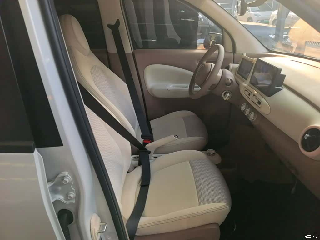 Wuling MINIEV, 2025 25