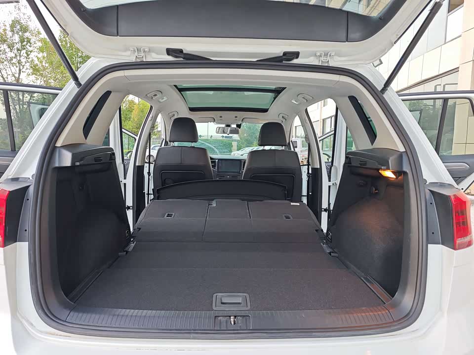 Volkswagen Golf*Jiayu