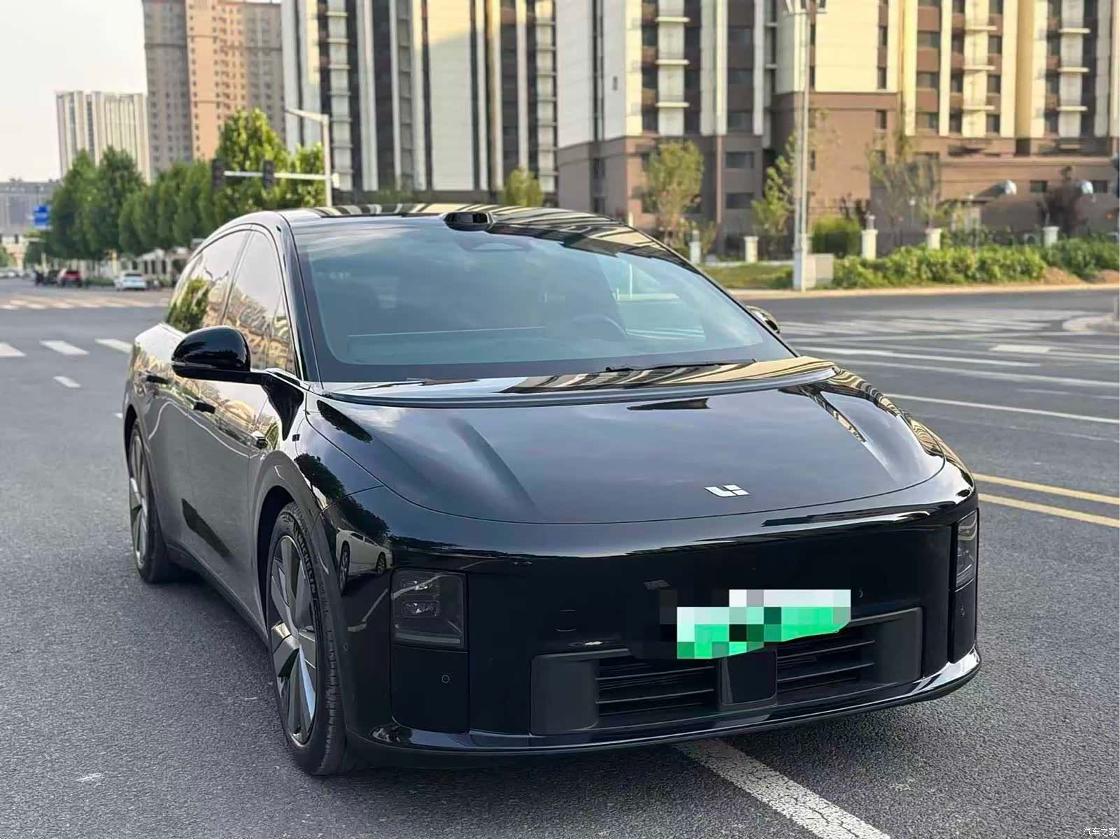 Li Auto i6, 2025 3