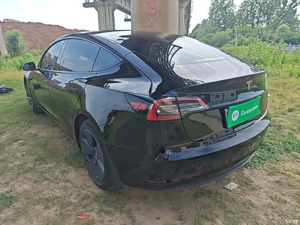Tesla Model 3, 2023 все фото