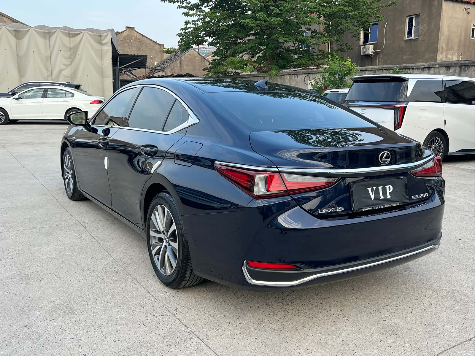 Lexus ES, 2018 14