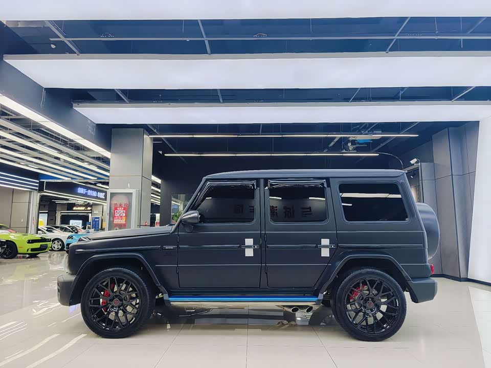 Mercedes-Benz G-class