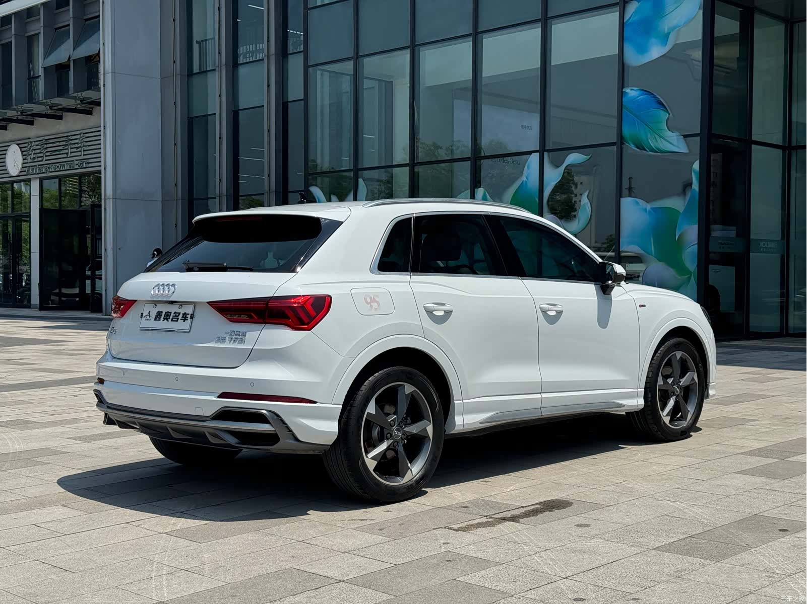 Audi Q3, 2019 4