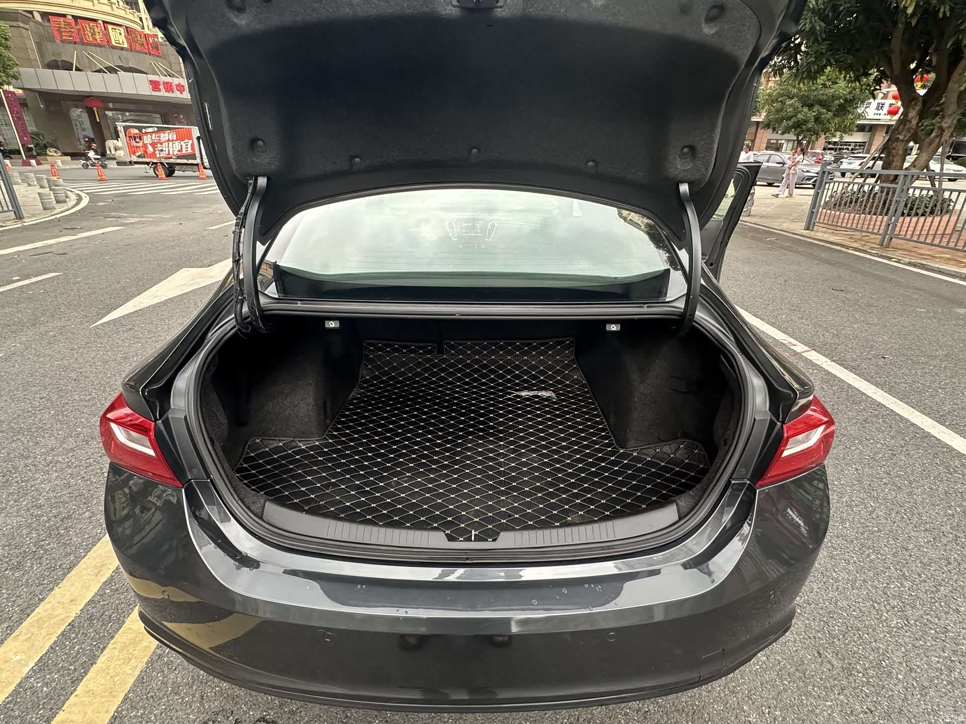 Chevrolet XL, 2018 11