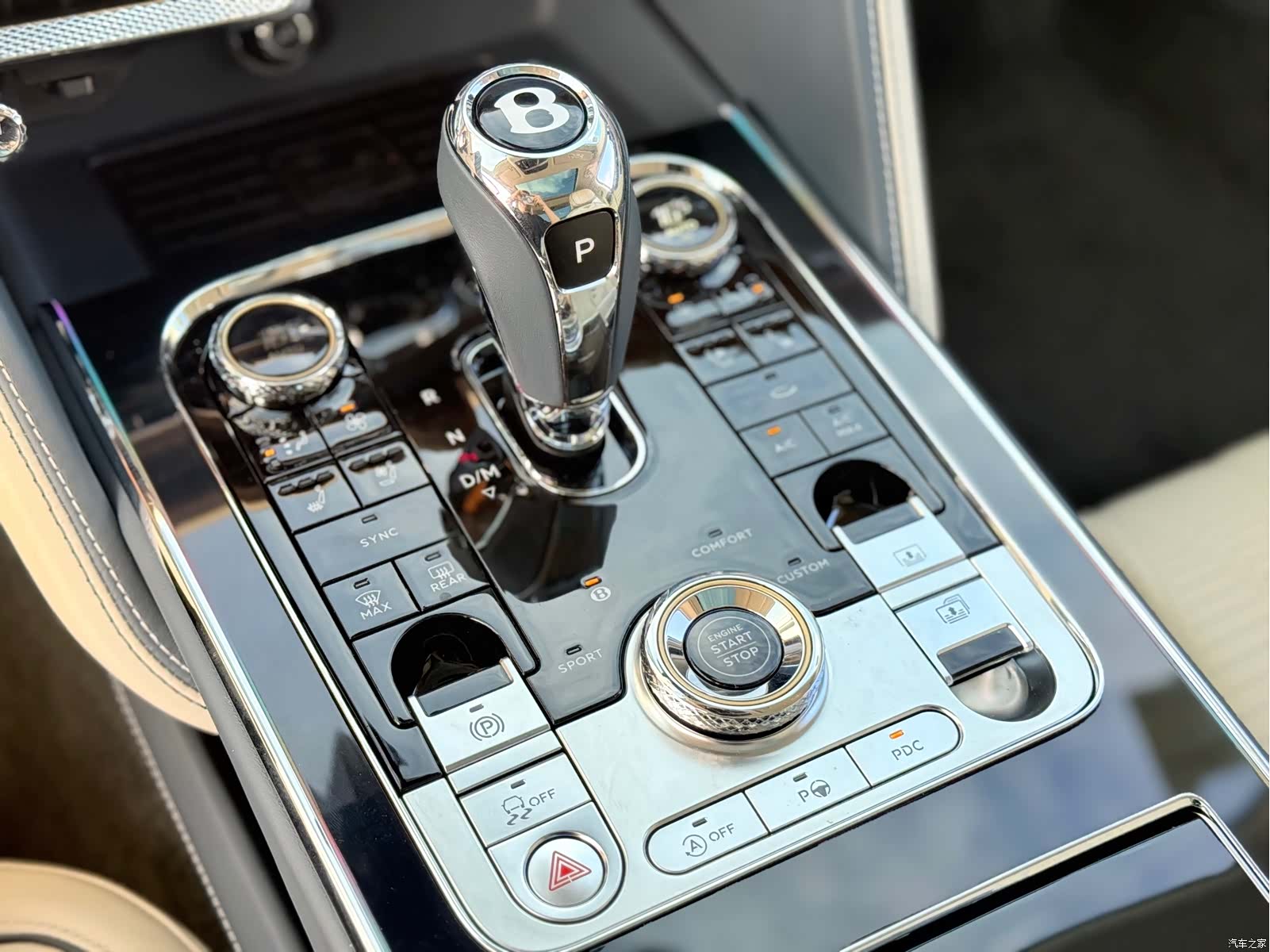 Bentley Flying Spur, 2022 16