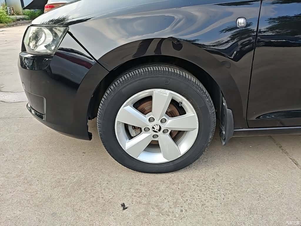 Skoda Rapid, 2016 23