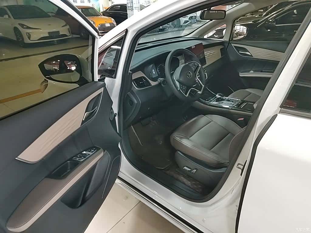 BYD Song, 2023 16