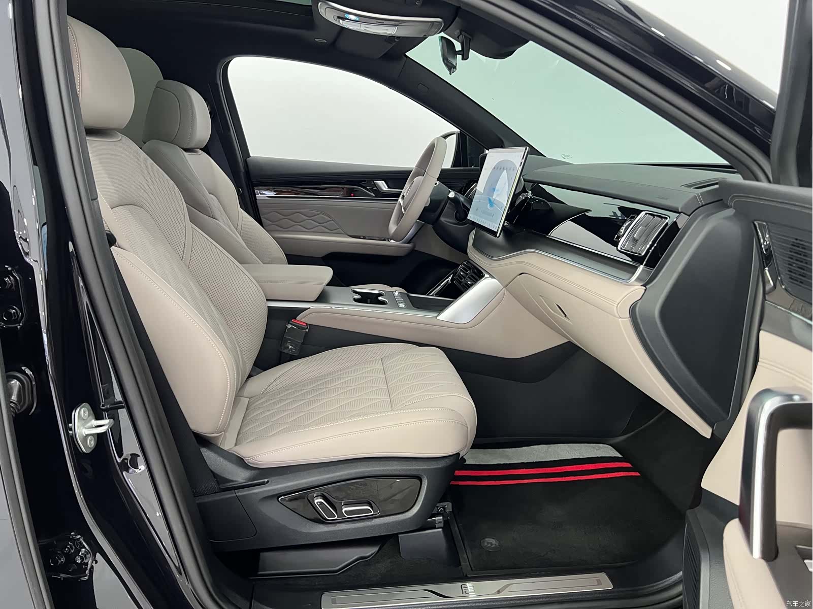 BYD Tang, 2025 11
