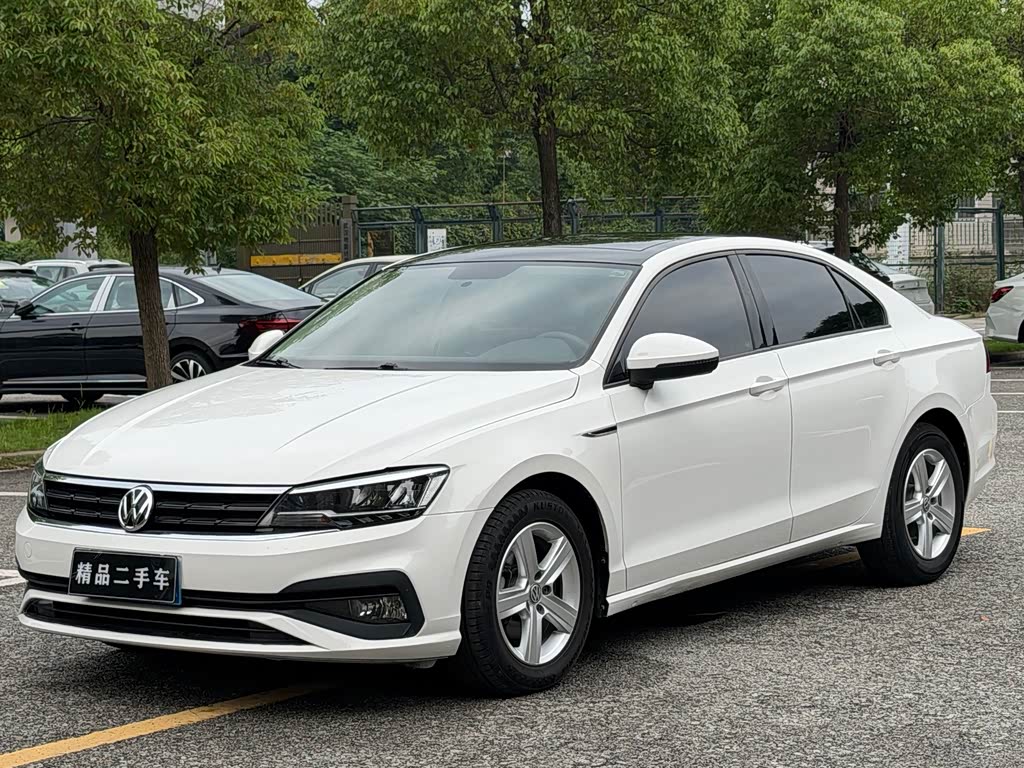Volkswagen Lamando
