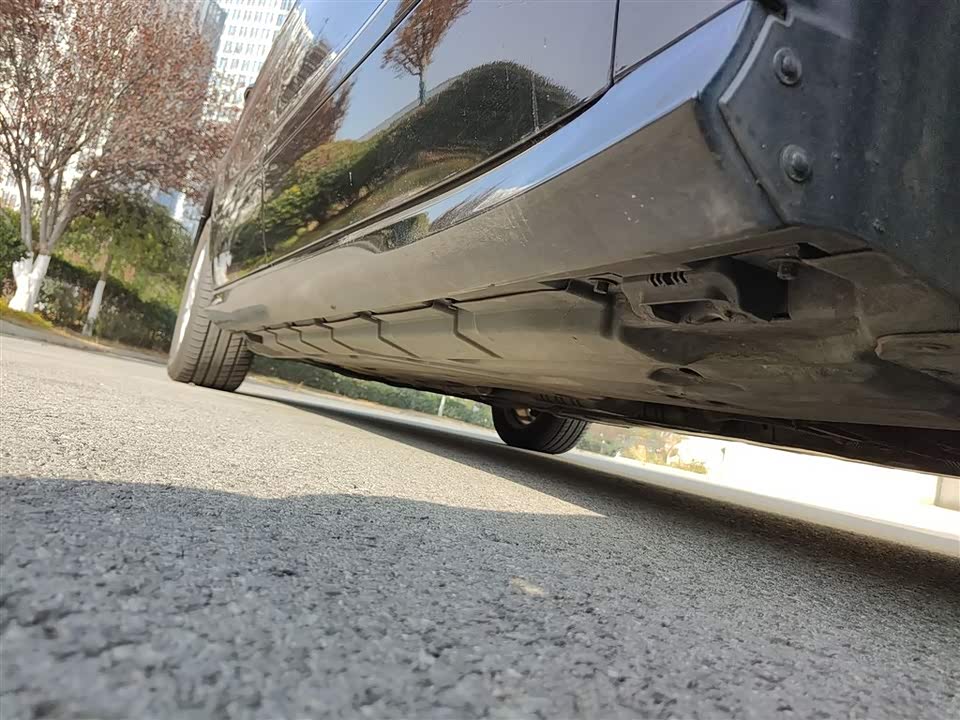 Mercedes-Benz R-class