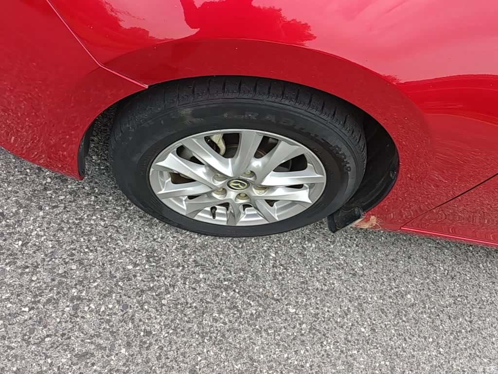Mazda Mazda3, 2016 23