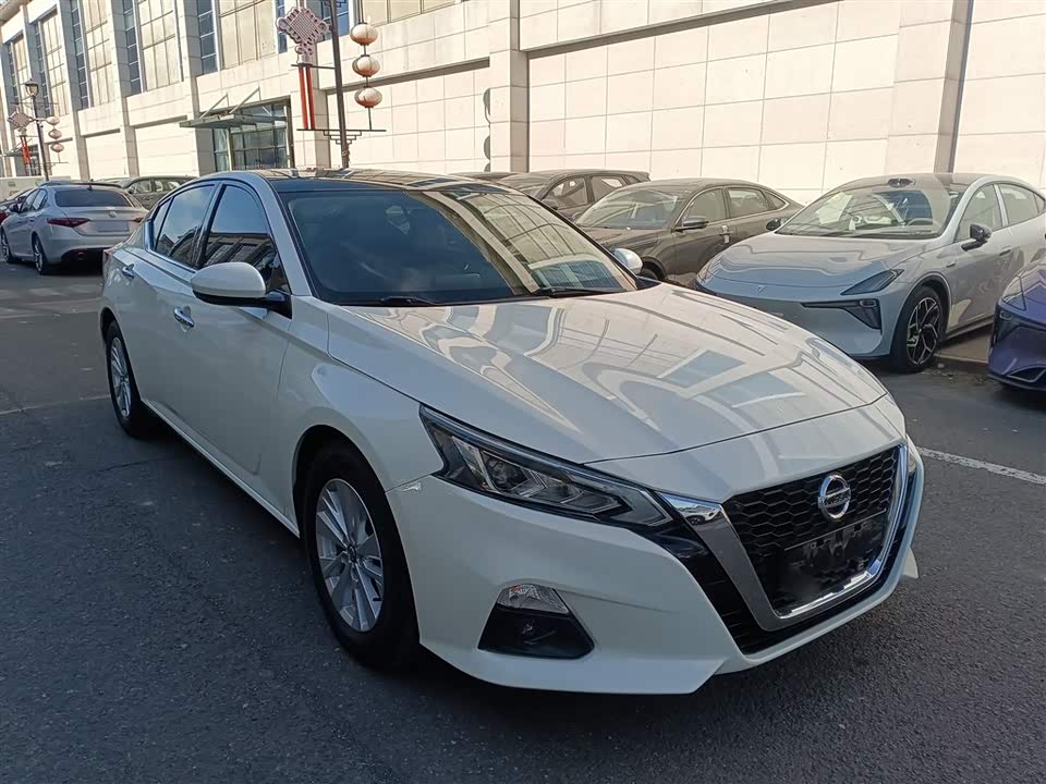 Nissan Teana