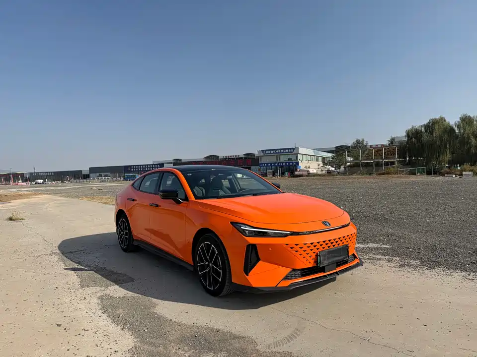 Changan UNI-V Smart iDD