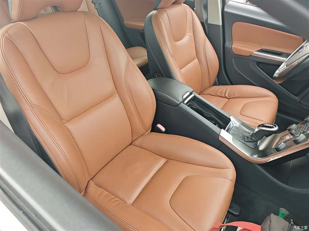 Volvo S60, 2014 25