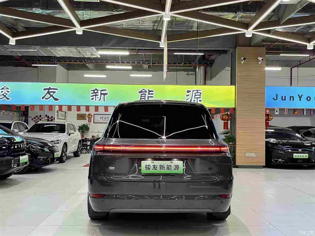 Li Auto L9, 2024 6