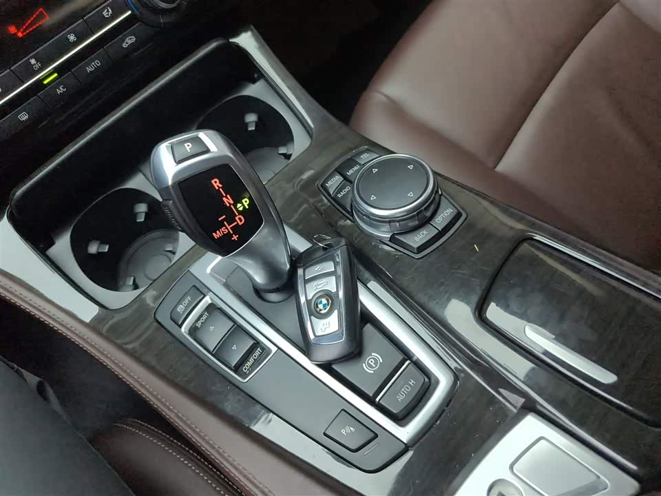 BMW 5 series BMW 5 series