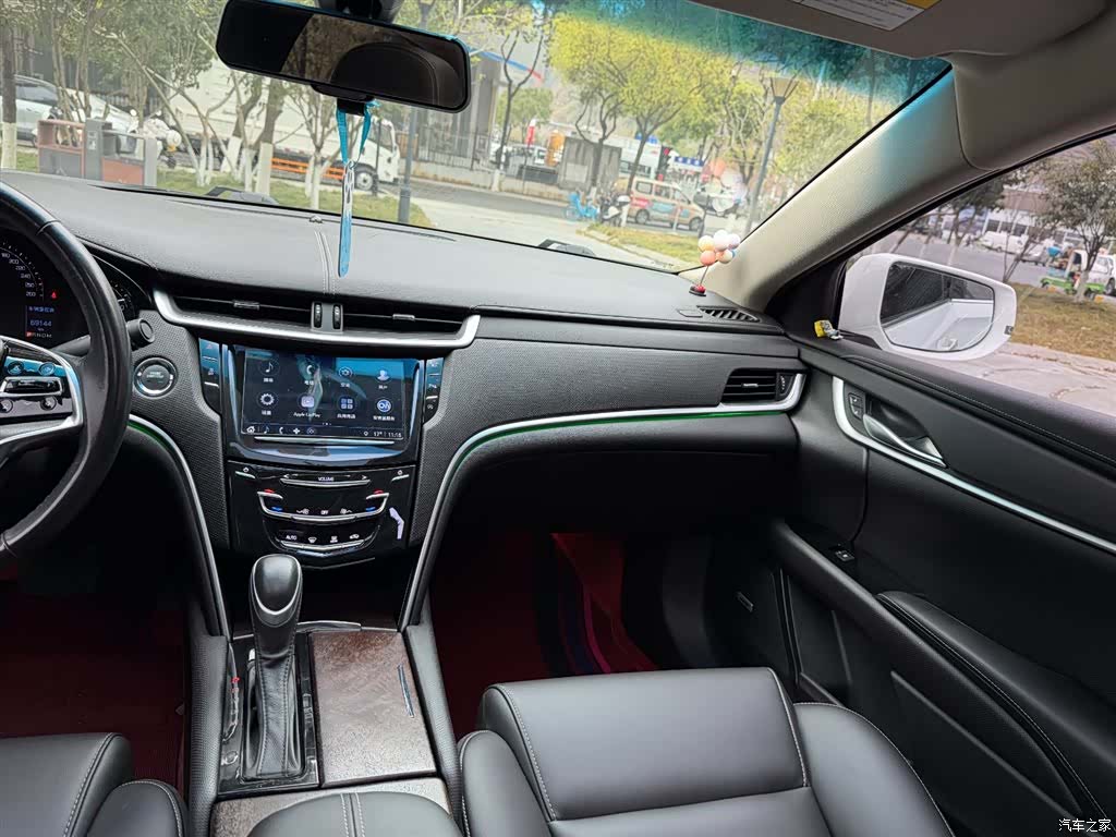 Cadillac XTS, 2019 9