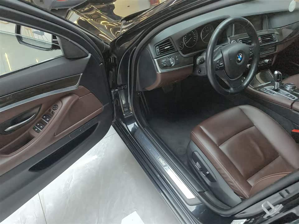 BMW 5 series BMW 5 series