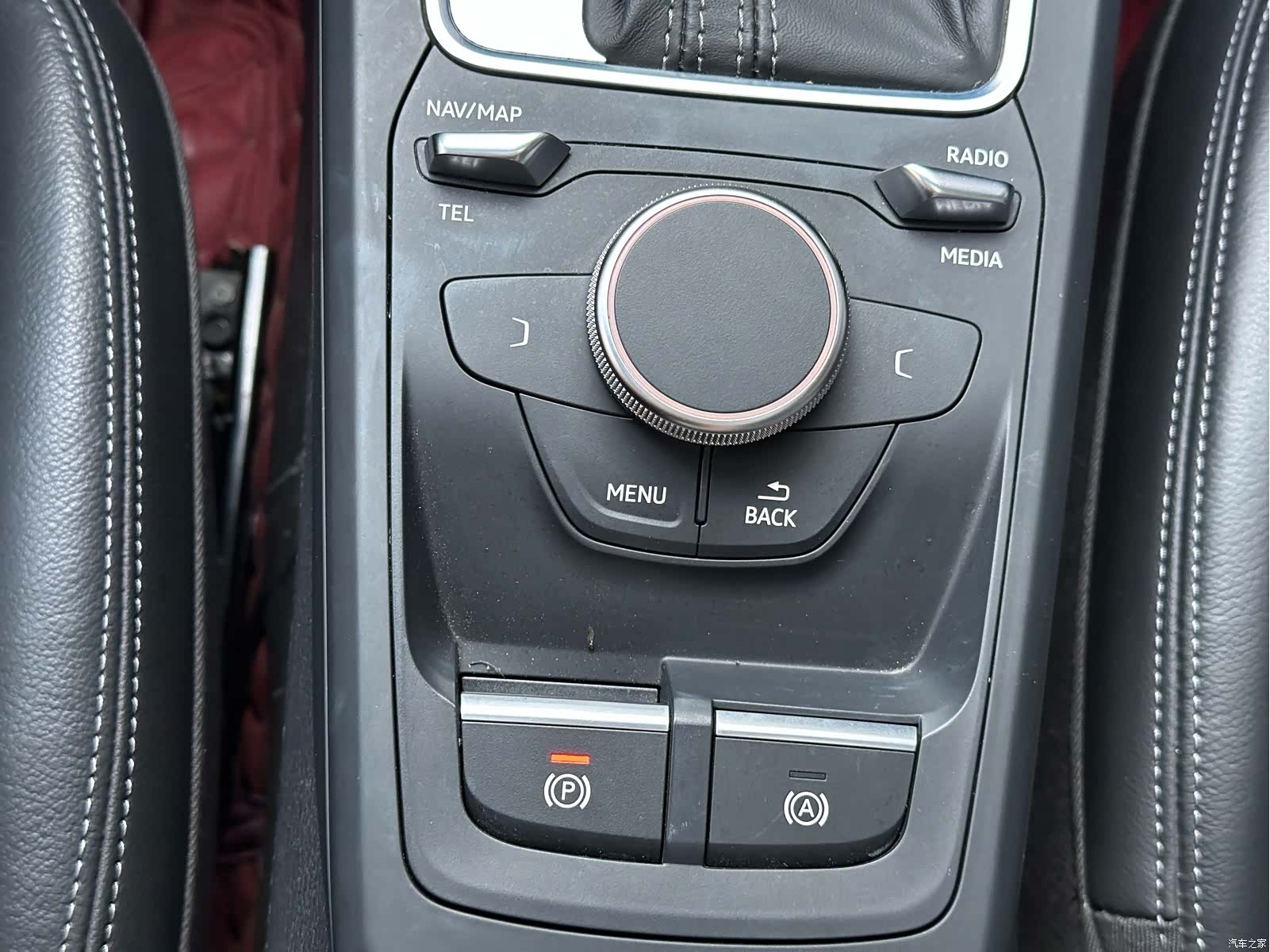 Audi Q2L, 2022 13