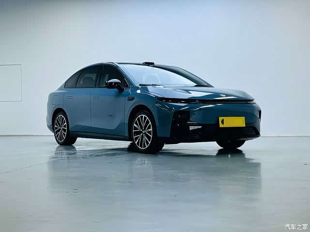 Leapmotor B01, 2025 3