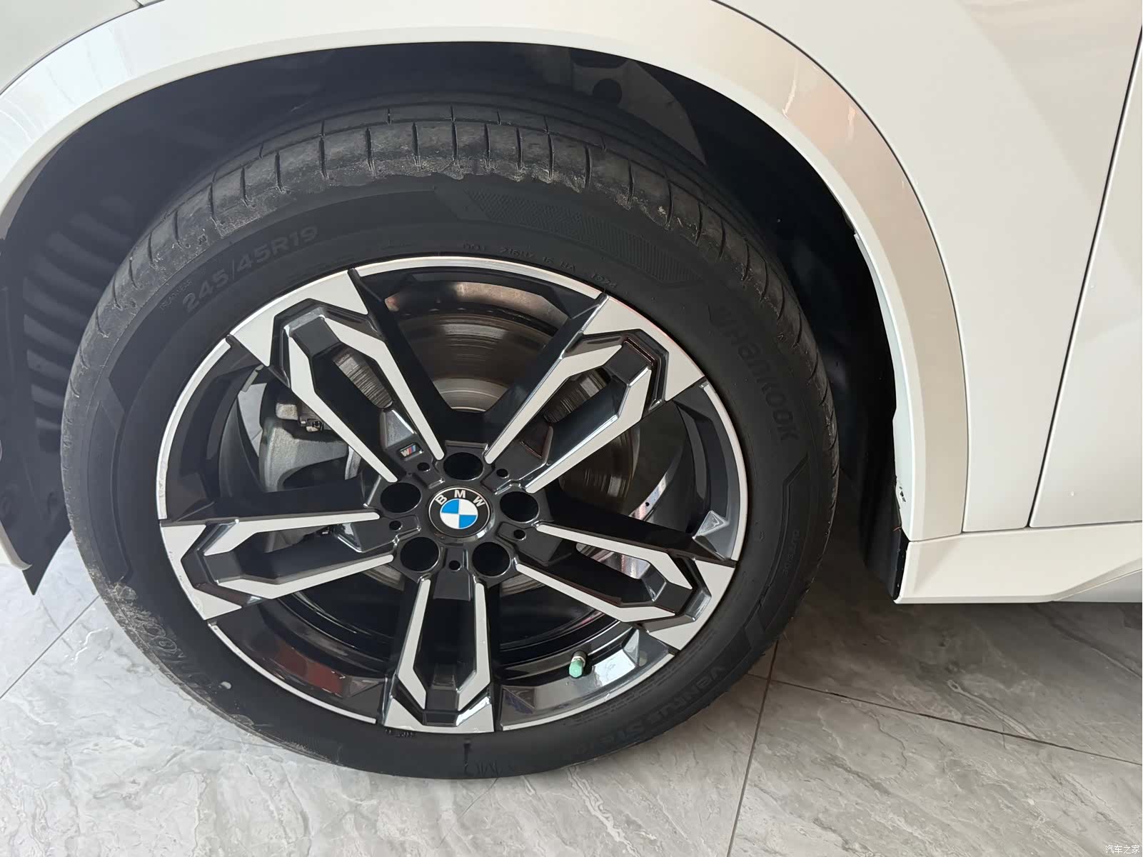 BMW X1, 2024 все фото