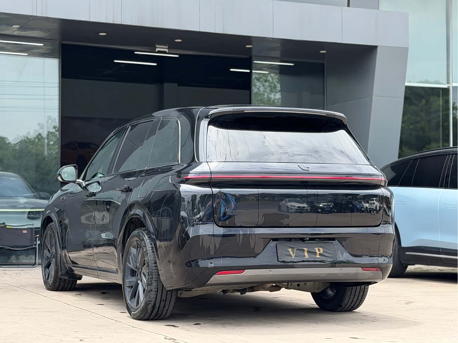 Li Auto L8, 2023 все фото