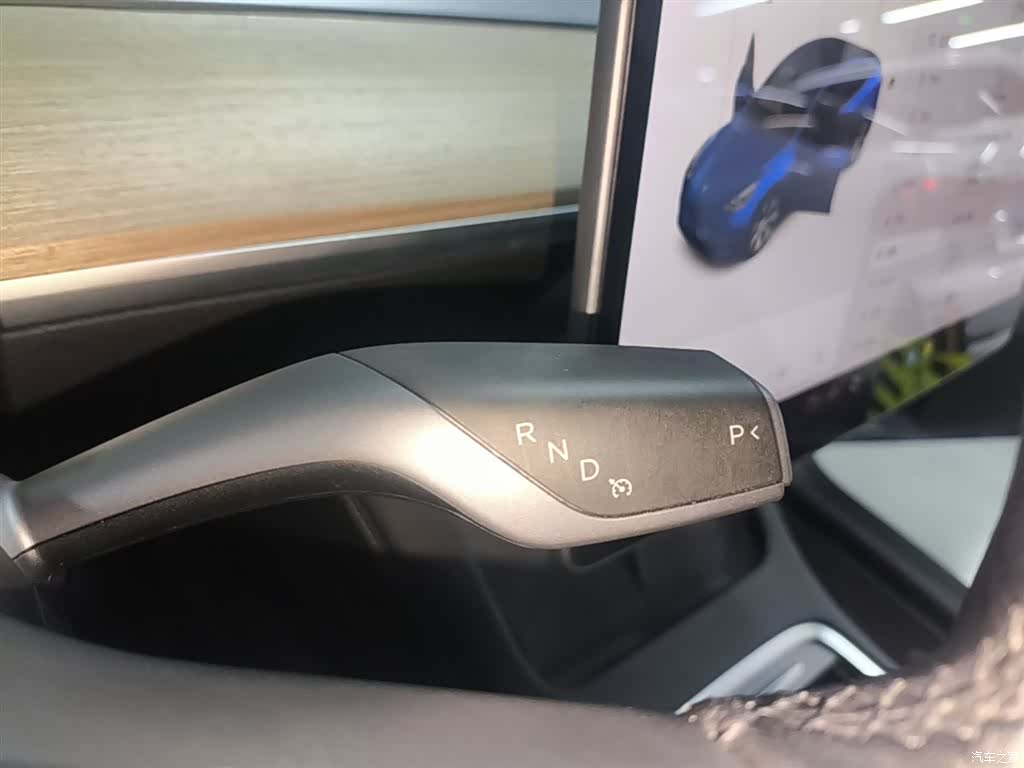 Tesla Model Y, 2021 14