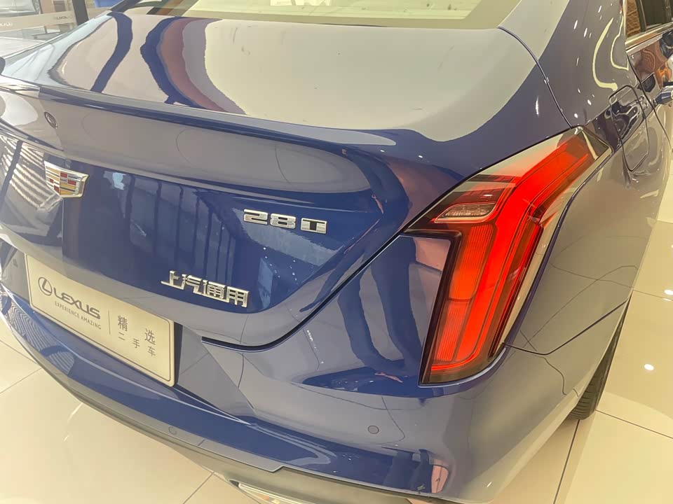 Cadillac CT4