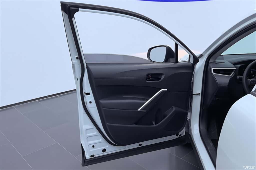 Toyota Frontlander, 2024 7