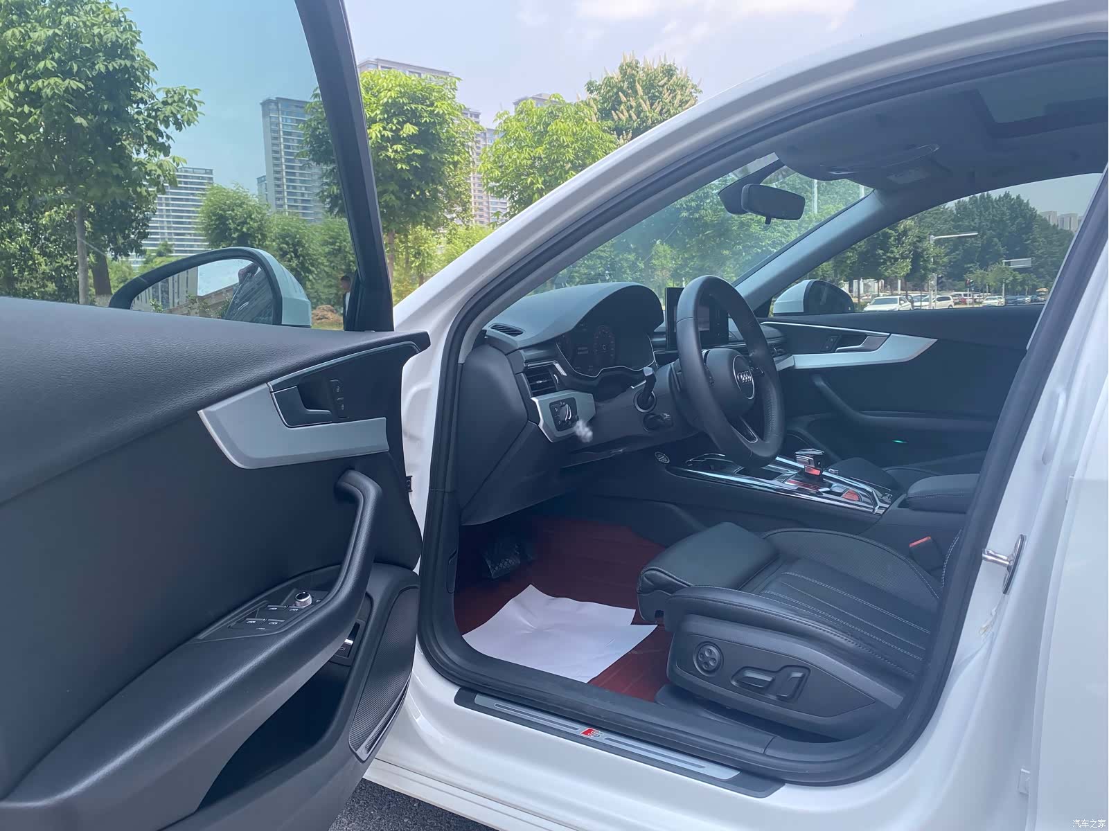 Audi A4L, 2020 4